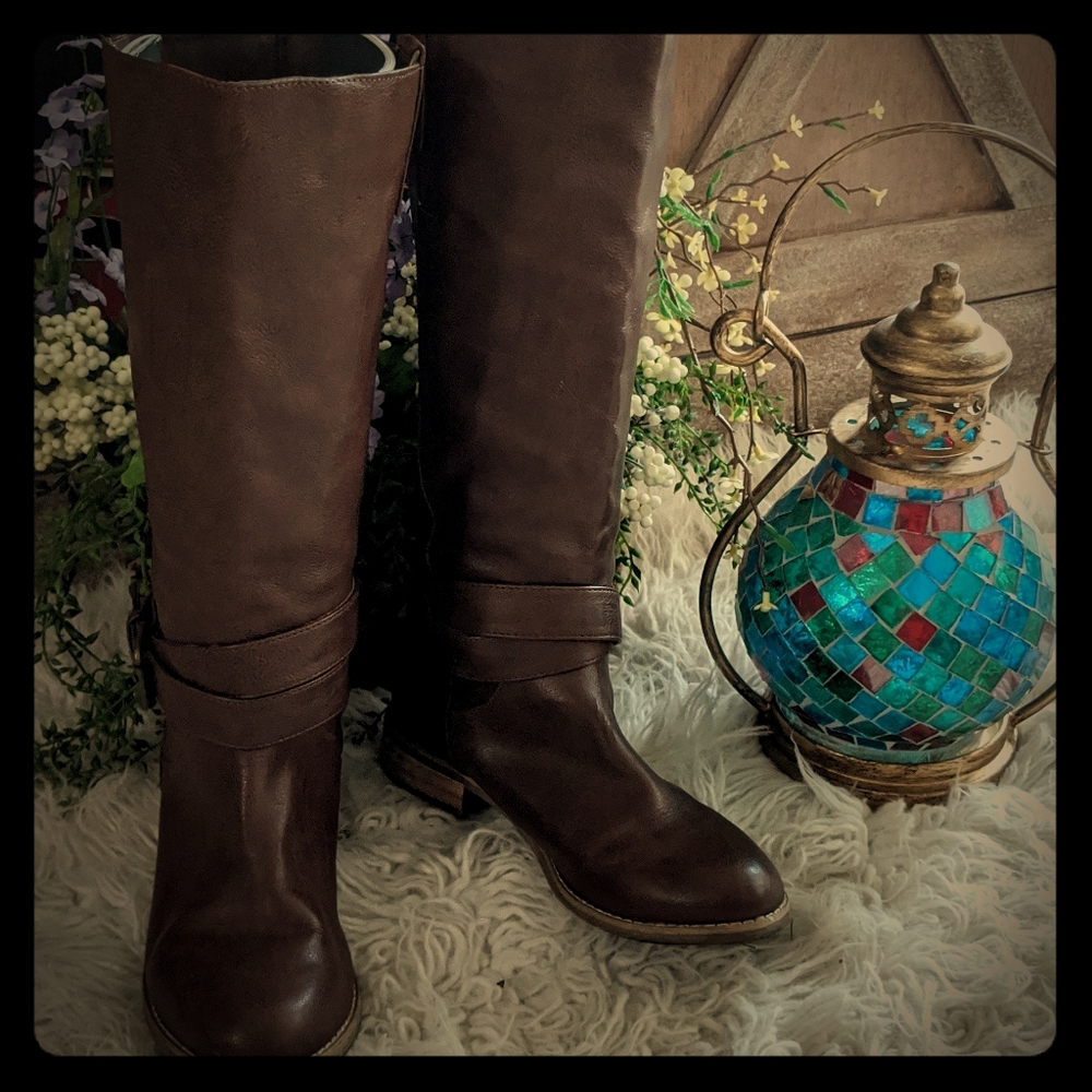 Woman boots